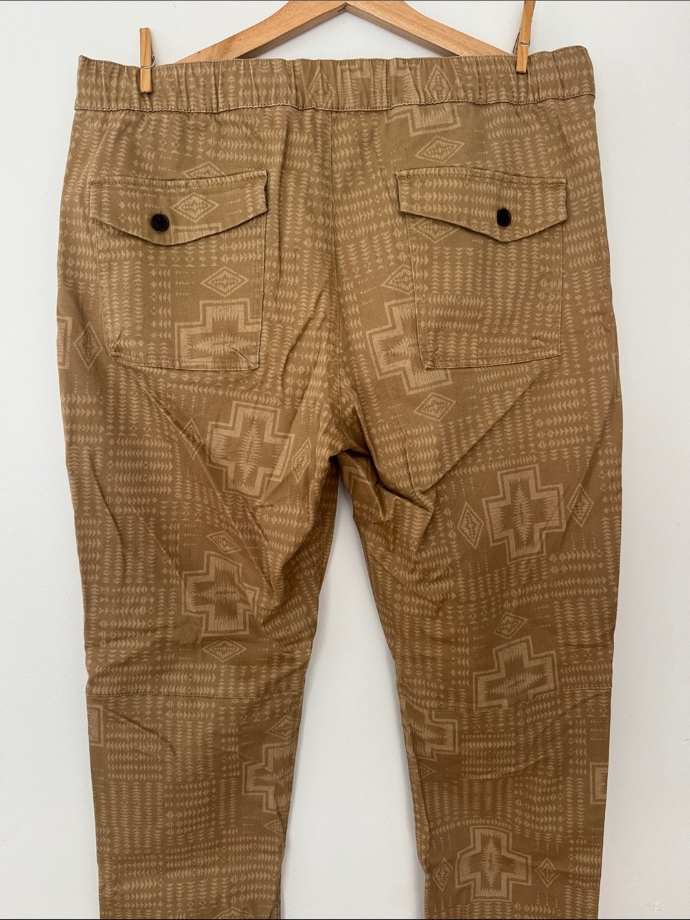 Pendleton Tan Geometric Drawstring Chinos - Picture 3 of 5